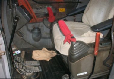 EX200-6 استعمل حفار Hitachi حفار هيدروليّ مع مطرق 2003