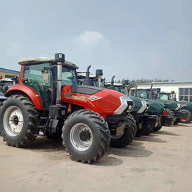 130hp 140hp 150hp 4wd الديزل 2wd 6-الاسطوانة الشاسيه الكبير آلة زراعية كبيرة مزرعة جرار